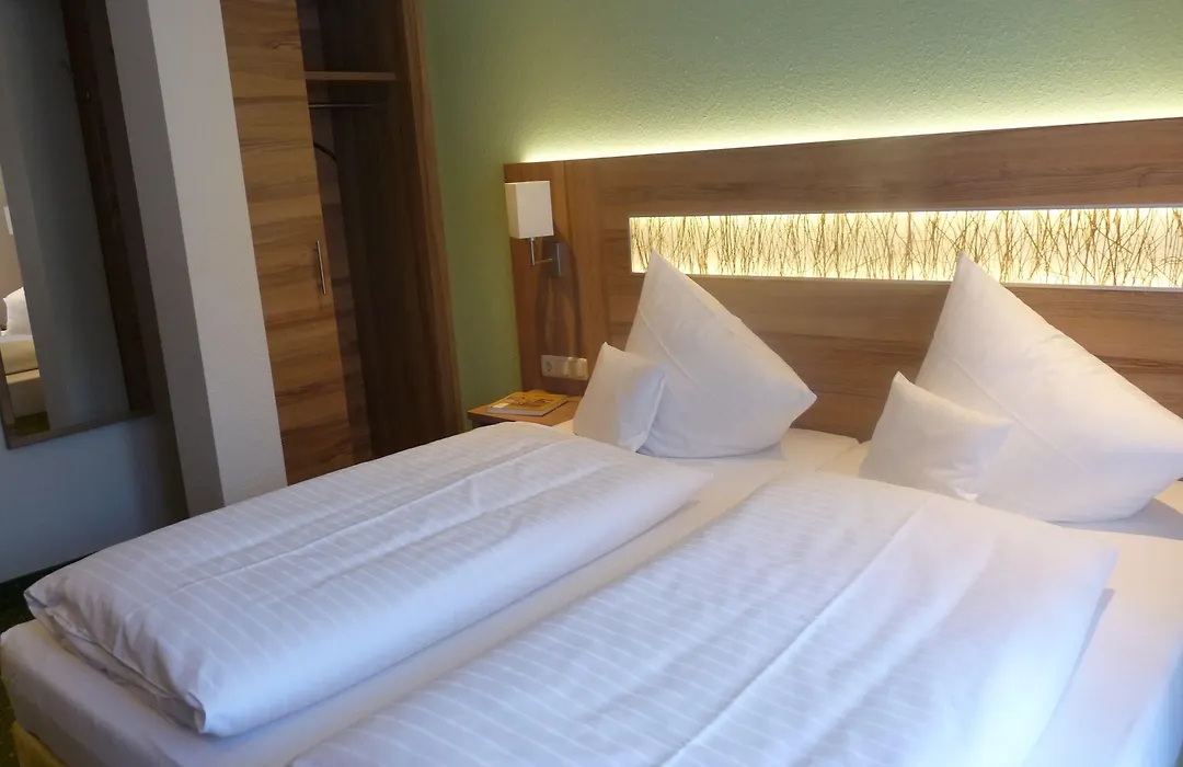 Hotel- Landgasthof Baumhof-Tenne-1