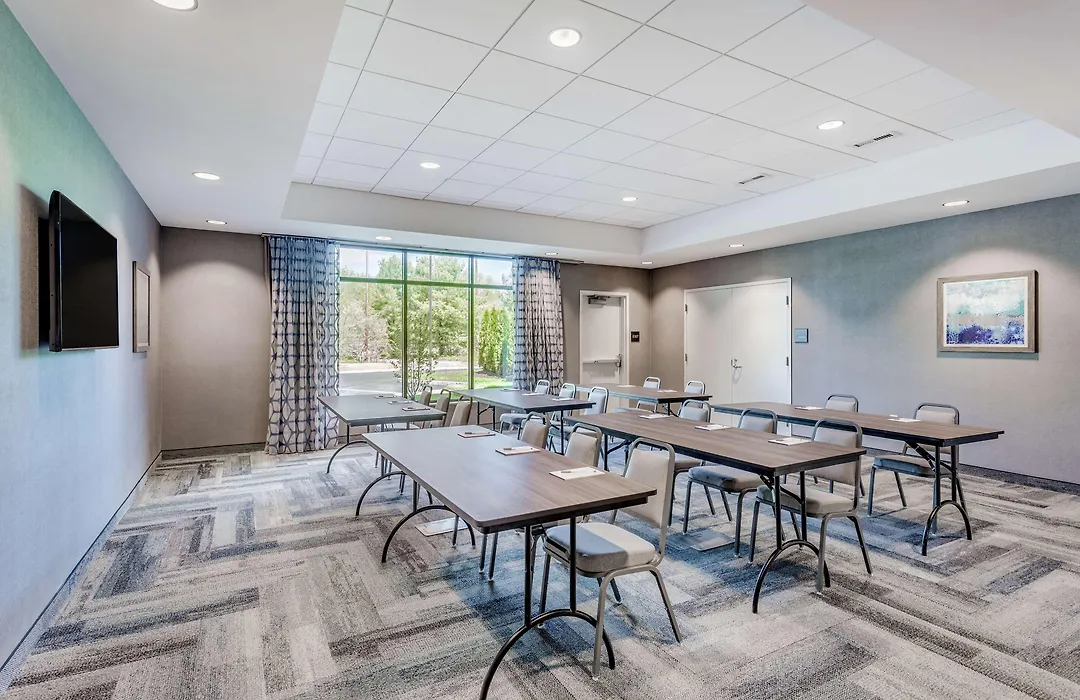 Hampton Inn & Suites Kittery-Portsmouth-1