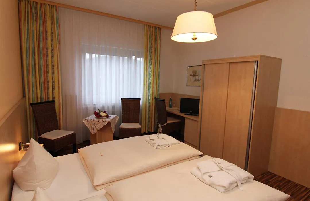 Hotel Lahnblick-1