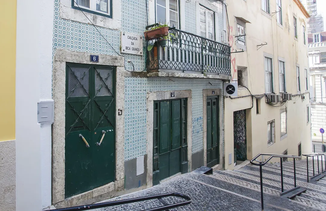 Lisbon Inn Bica Suites-1