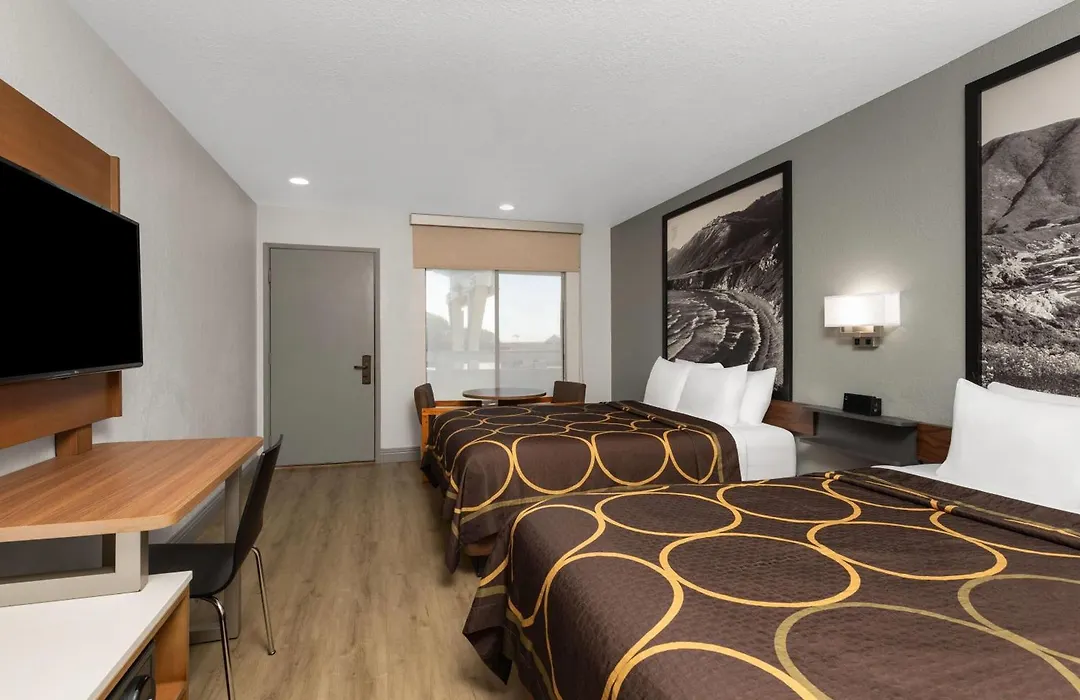 Super 8 By Wyndham Fort Bragg-1