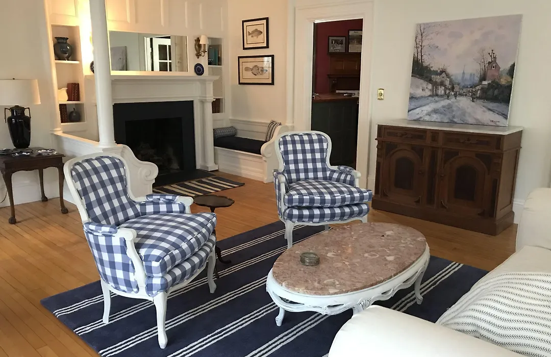 The Belmont Inn-1
