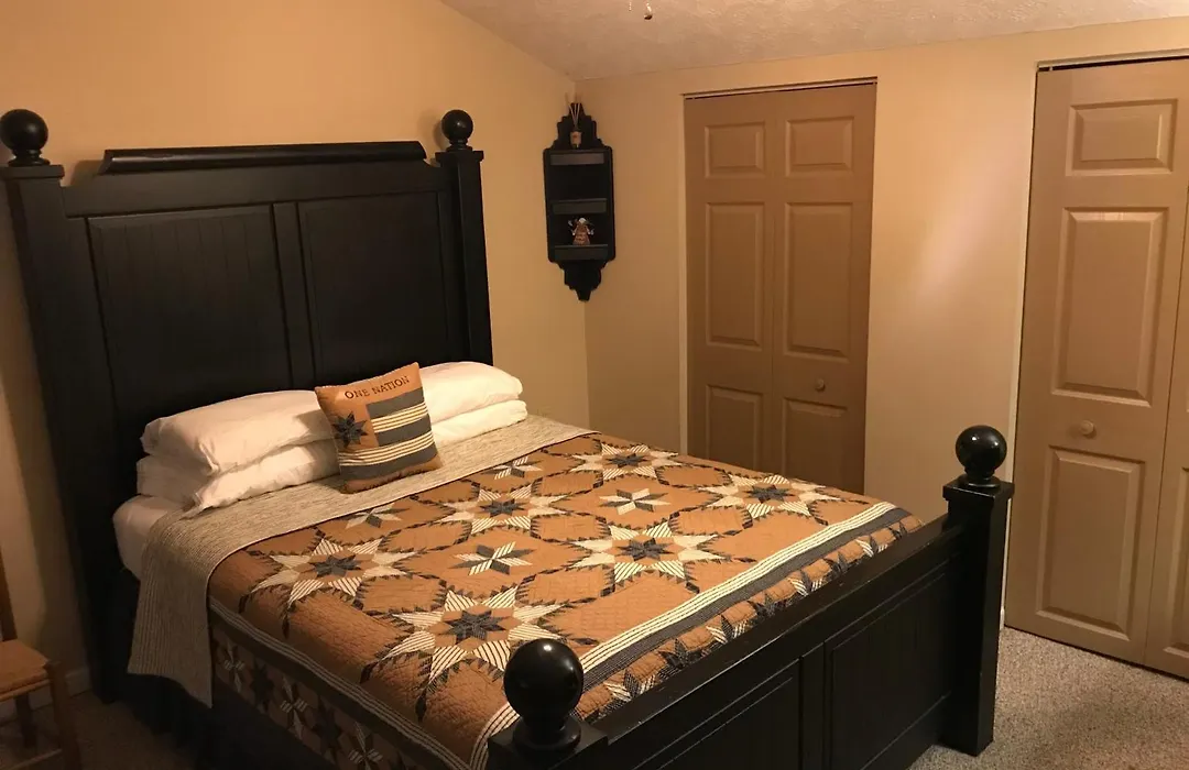 Little Main Street Inn-1