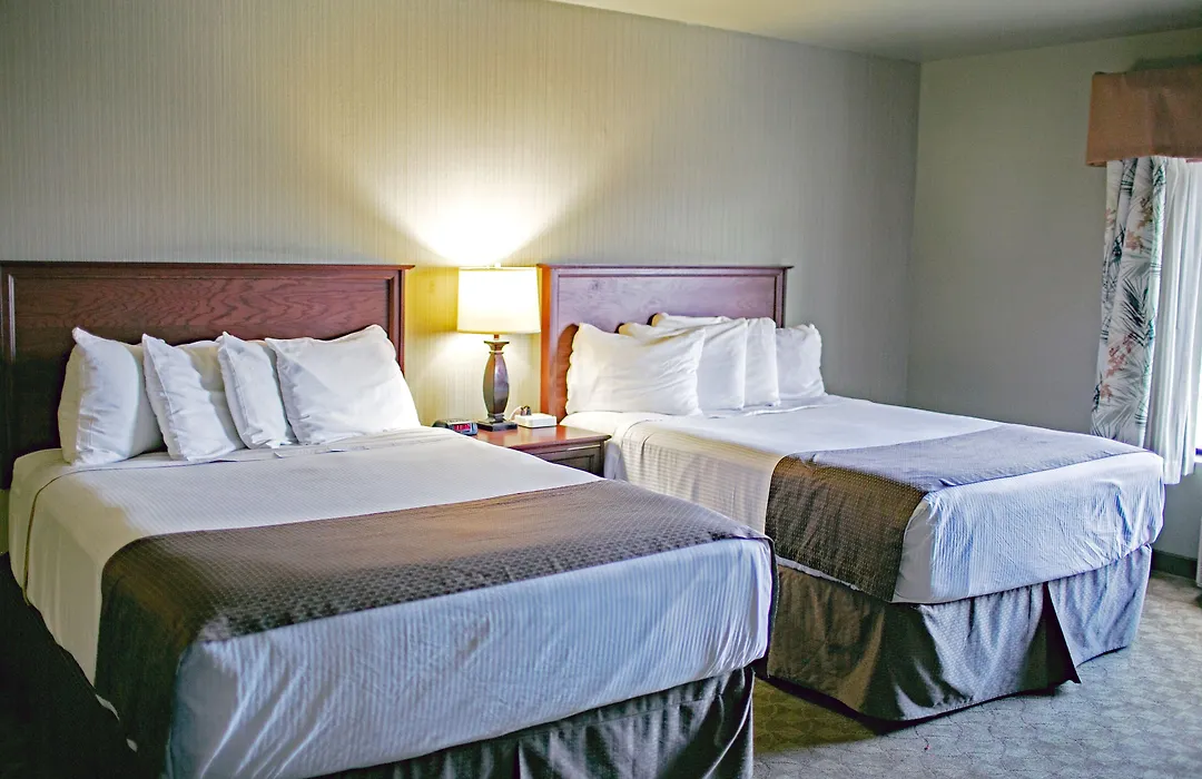 Seaport Inn & Suites-1