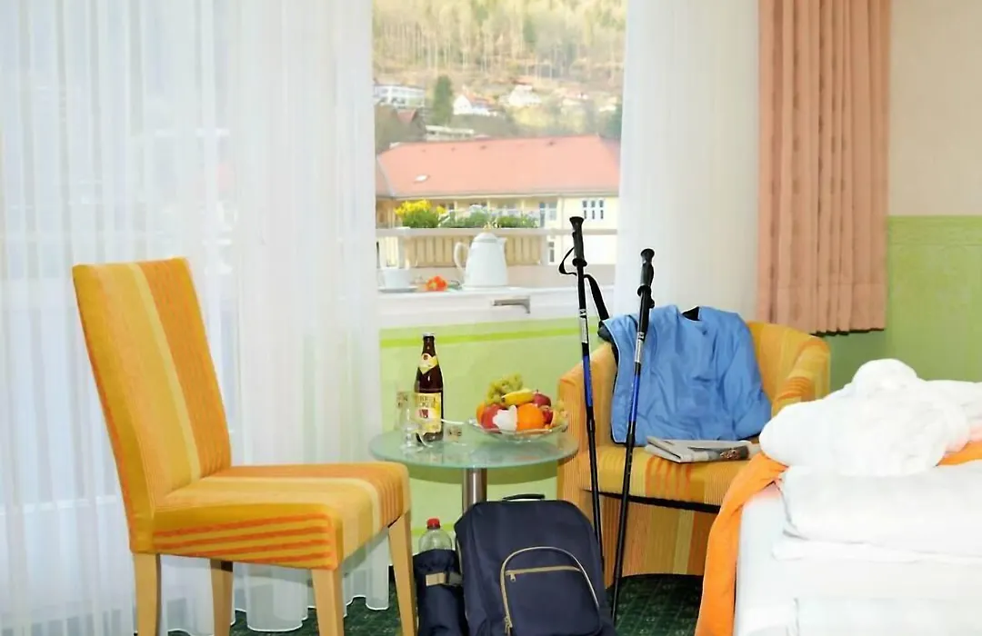 Hotel Weingärtner-1