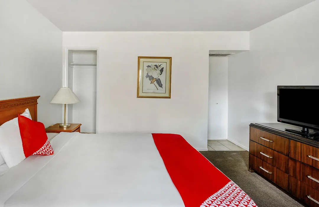 Oyo Gateway Motel Las Vegas North Strip/Fremont St. Area-1