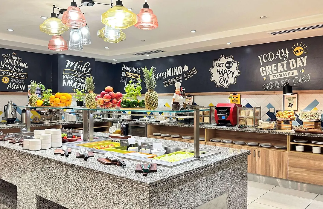 Hampton By Hilton Dubai Al Barsha-1
