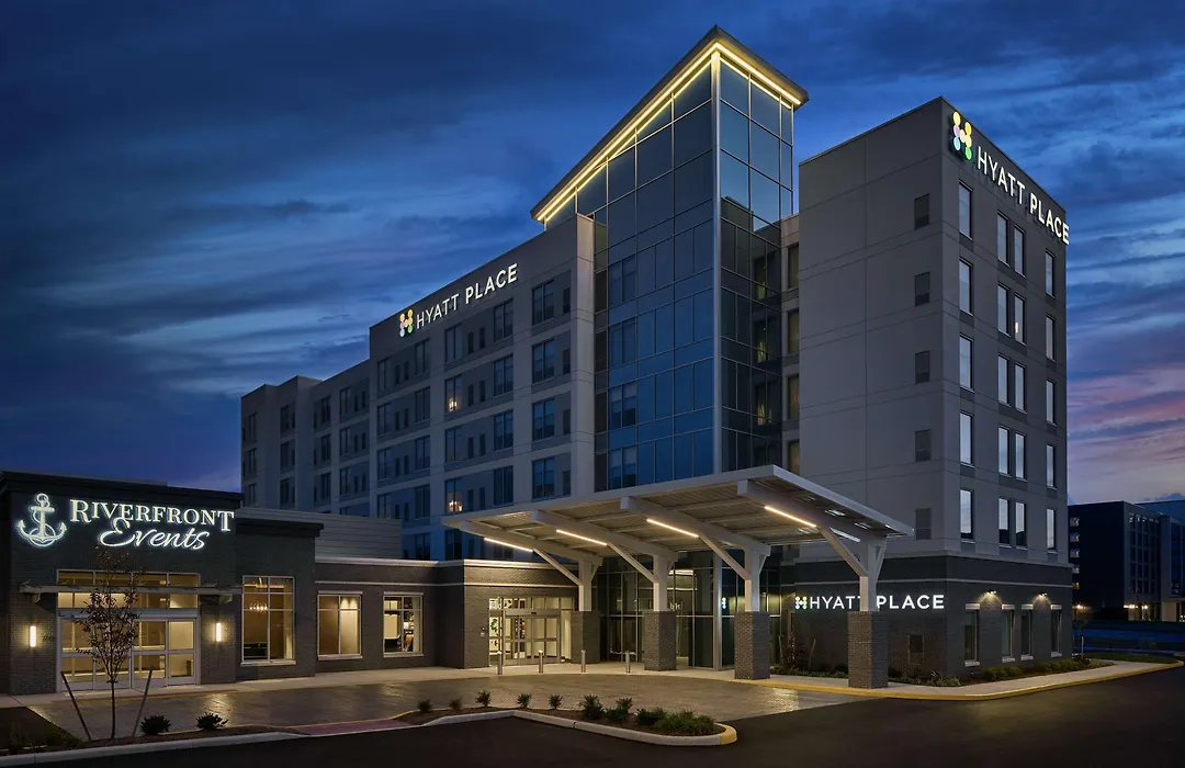 Hyatt Place Wilmington Riverfront-1