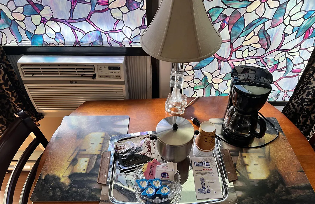 Great House Motel-1
