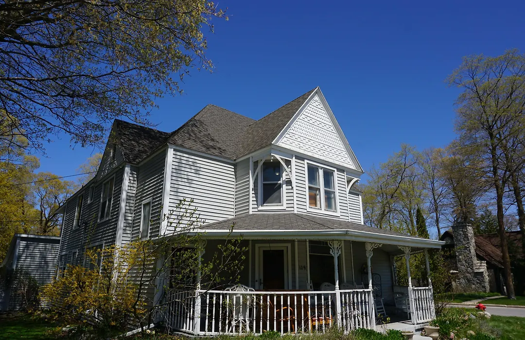 Charlevoix House - The Northside-1