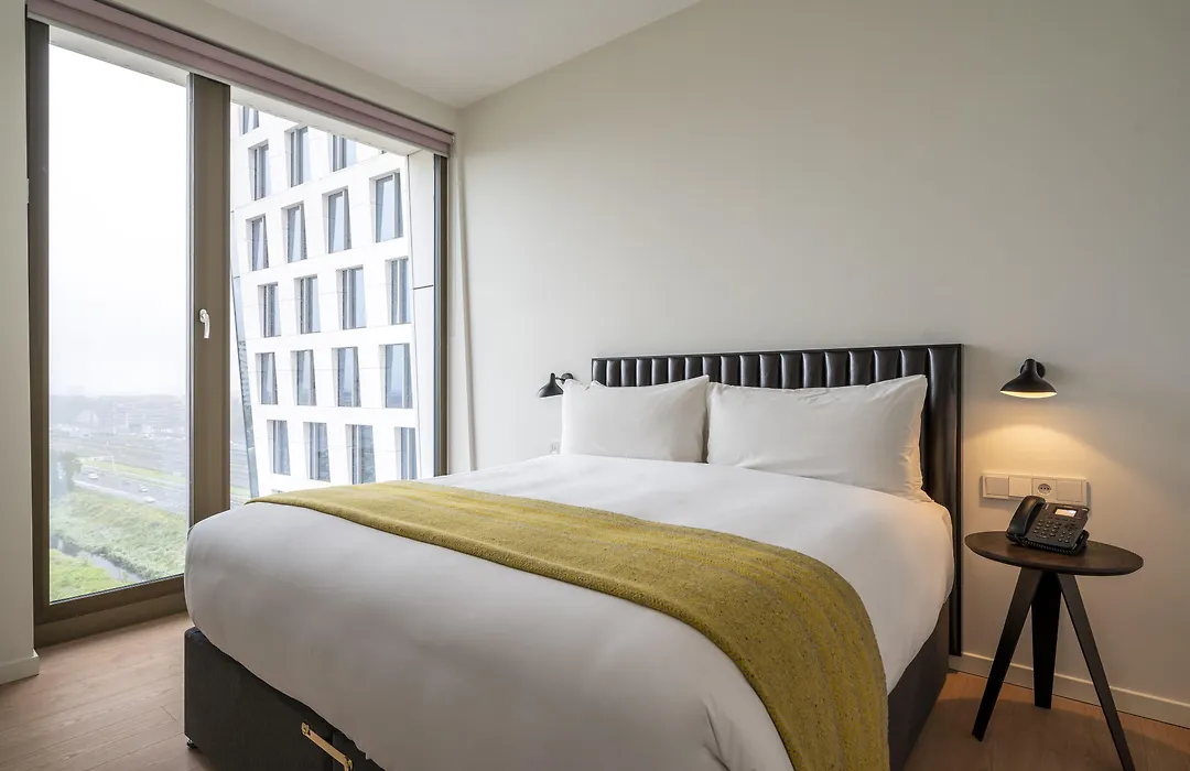 PREMIER SUITES Amsterdam-1