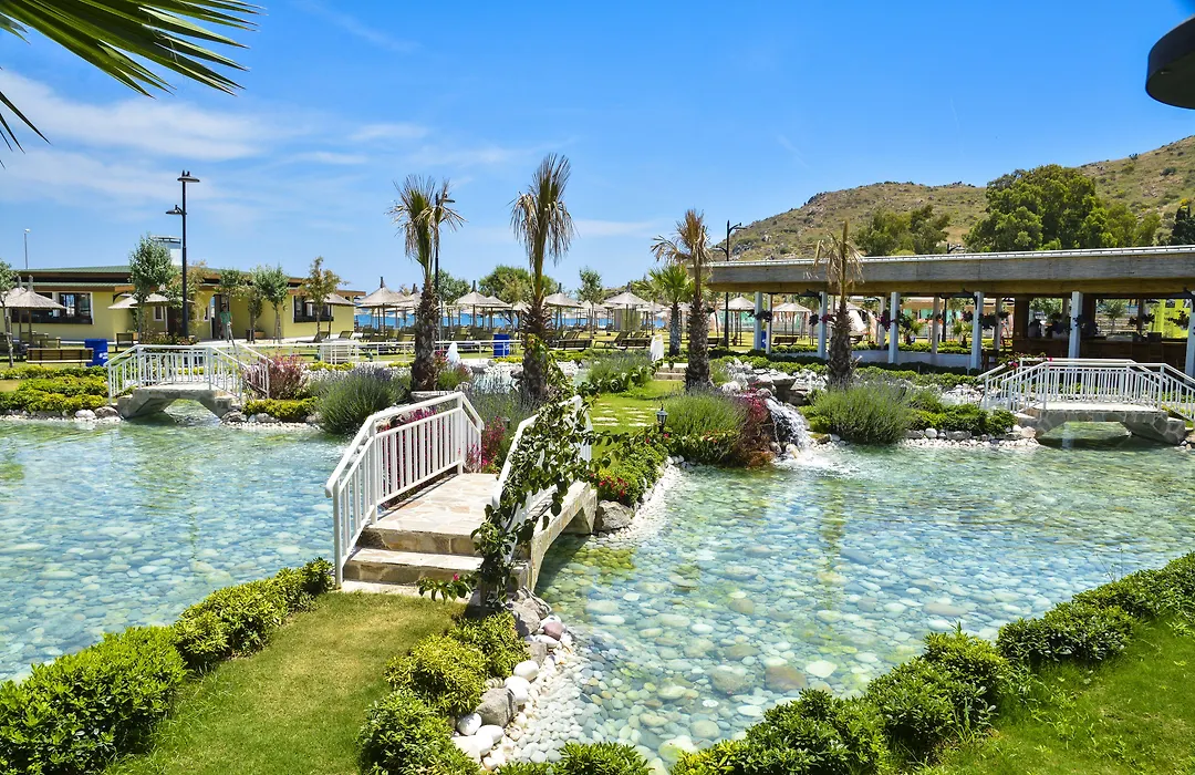 Club Marma Hotel-1