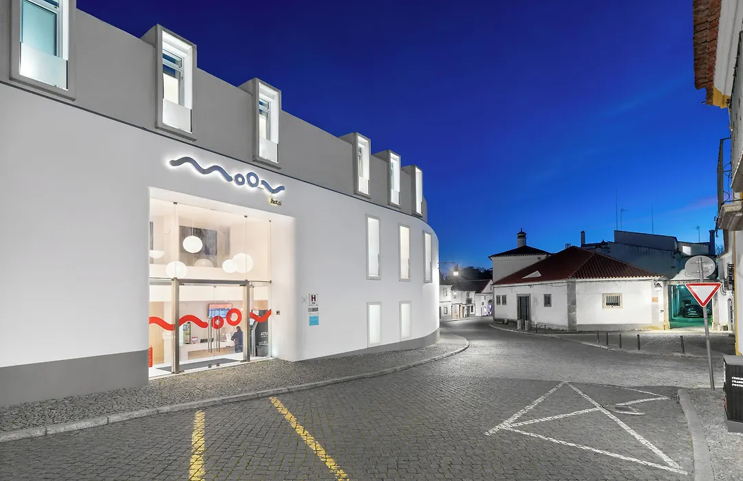 Moov Hotel Evora-1