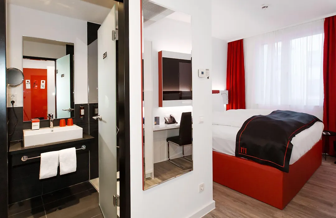 DORMERO Hotel Salzgitter-1