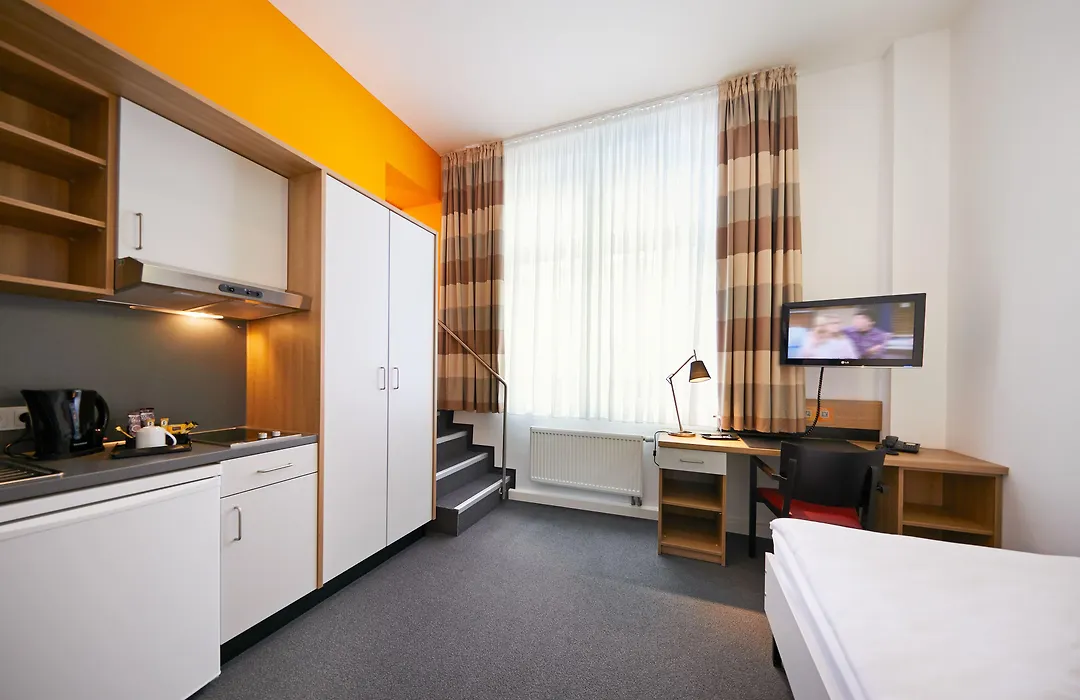 Townhouse Duesseldorf-1