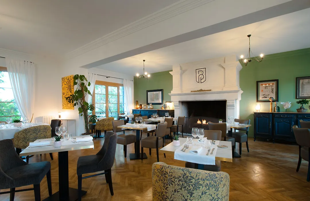 Hotel Le Blason de Provence-1