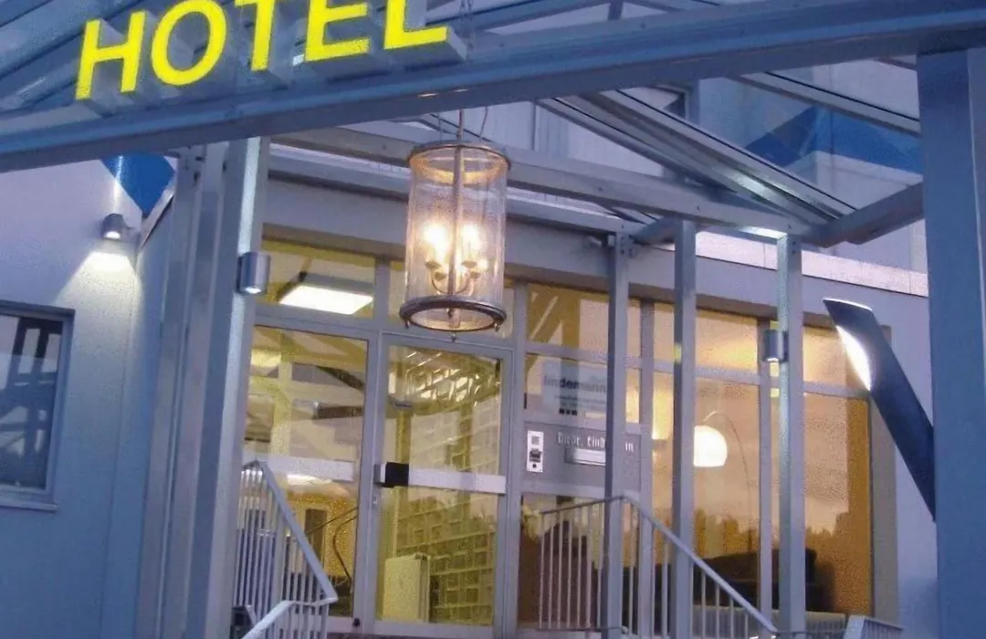Lindemann Hotel-1