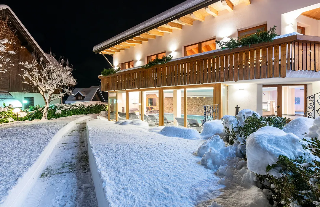 Hotel La Perla-1