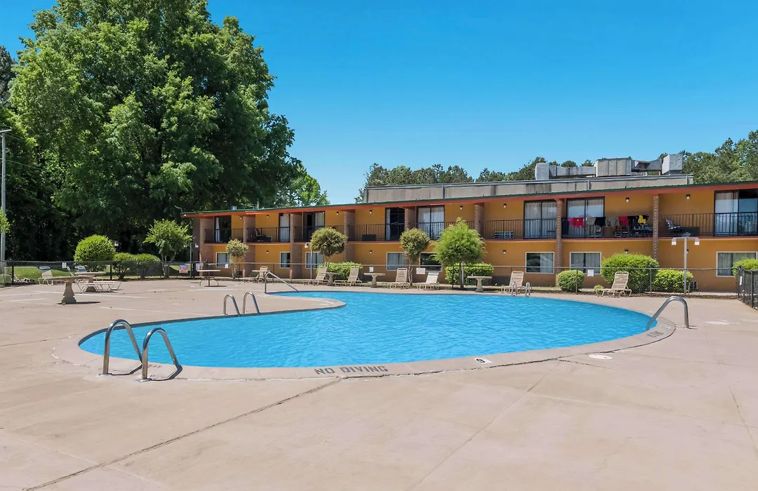 Econo Lodge High Point - Archdale-1