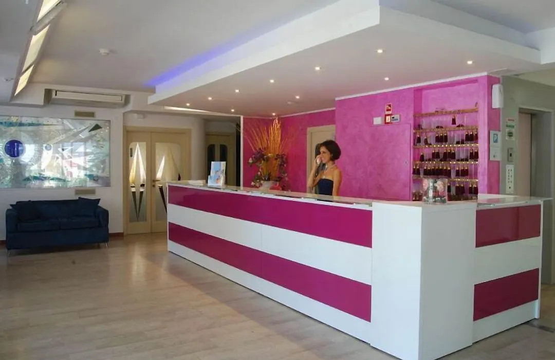 Hotel Kent-1