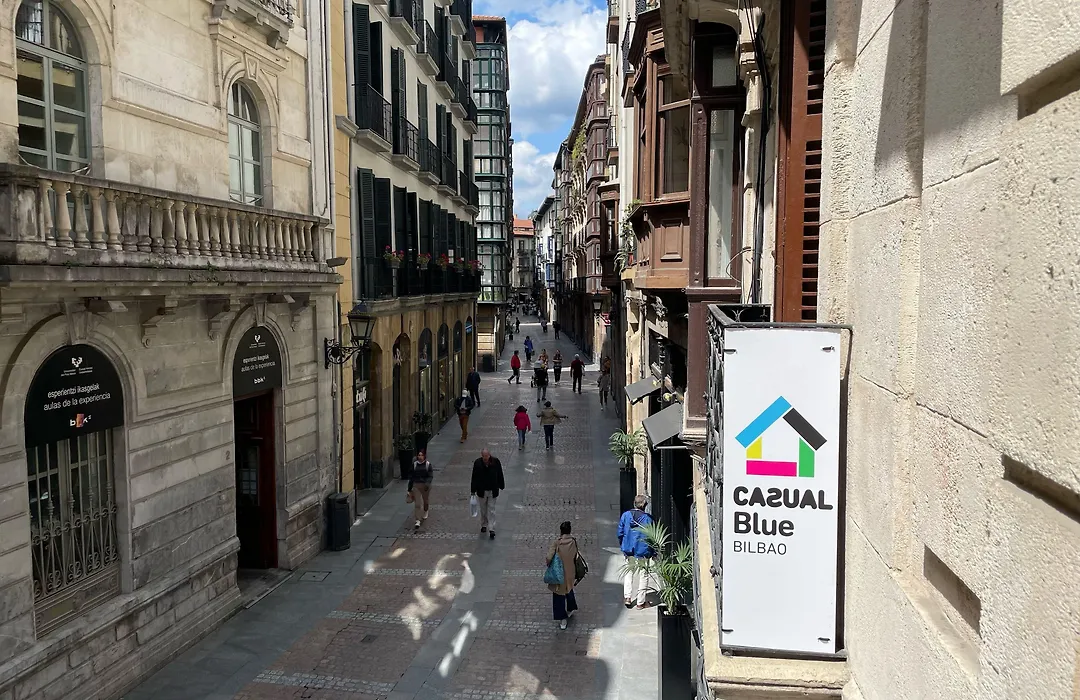 Casual Blue Bilbao-1