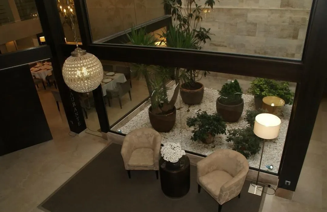 Hotel Paloma-1