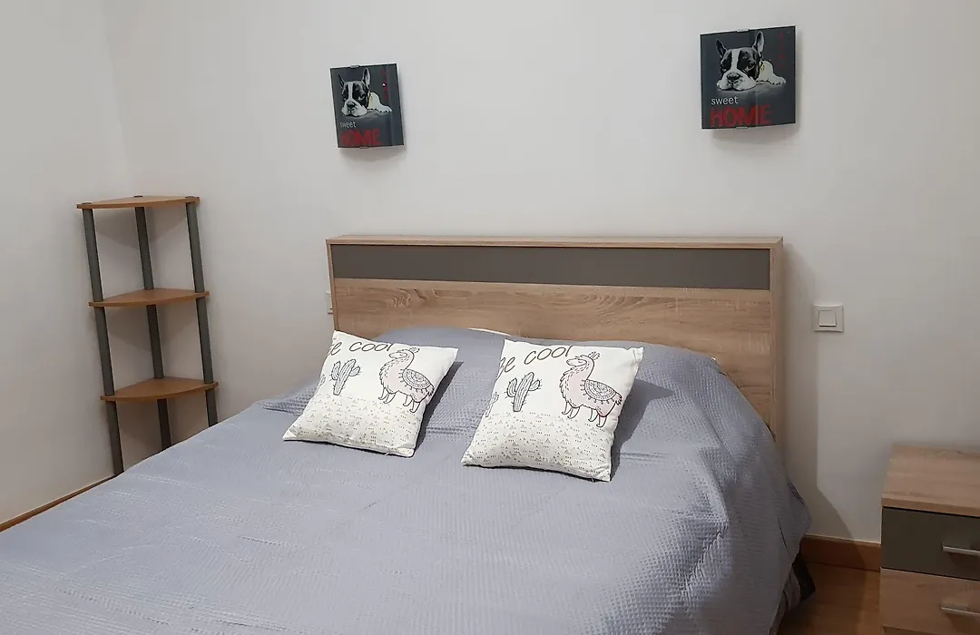CHEZ VERO - Chambre d'hôte privée - proche Cassis Ste Baume Marseille Le Castelet Agora - parking clos --1