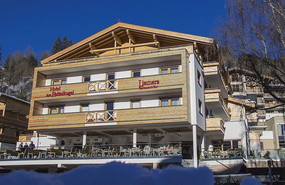 Hotel Am Reiterkogel-1