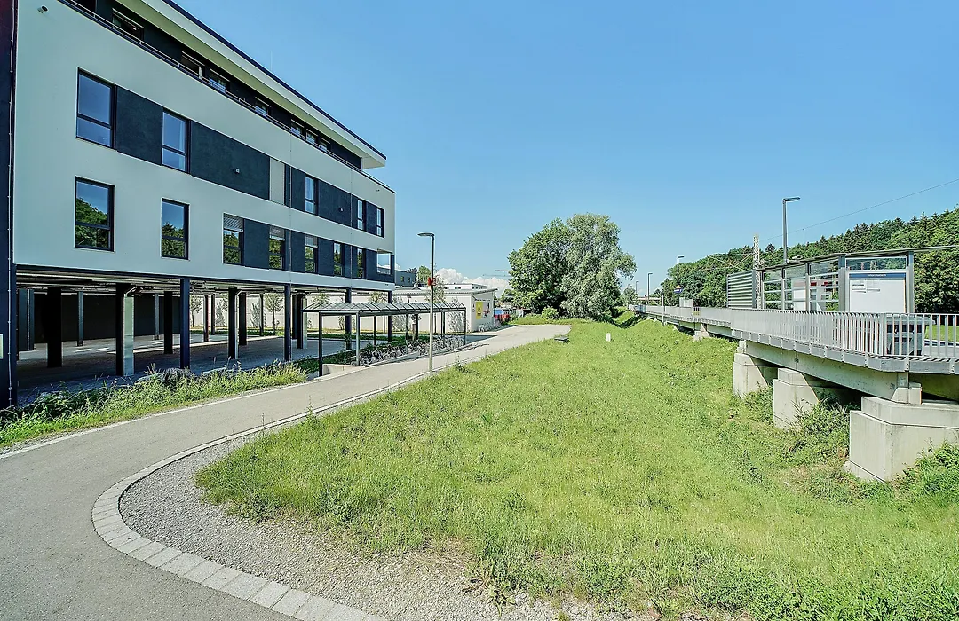 BRIGHT: Rosenheim Aicherpark-1