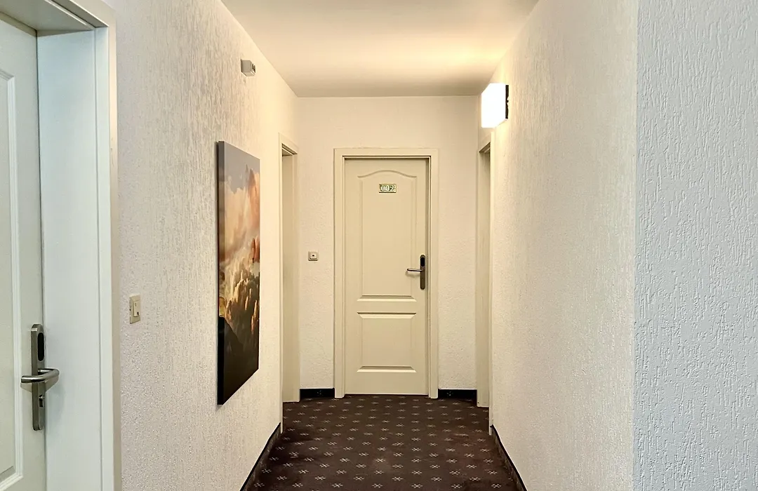 Garni Hotel Vier Jahreszeiten-1