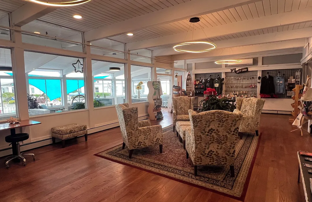 Trade Winds On The Bay-1