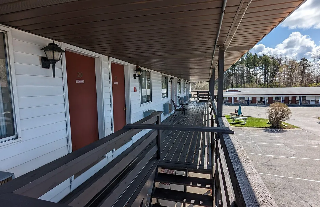 The Nova Motel-1