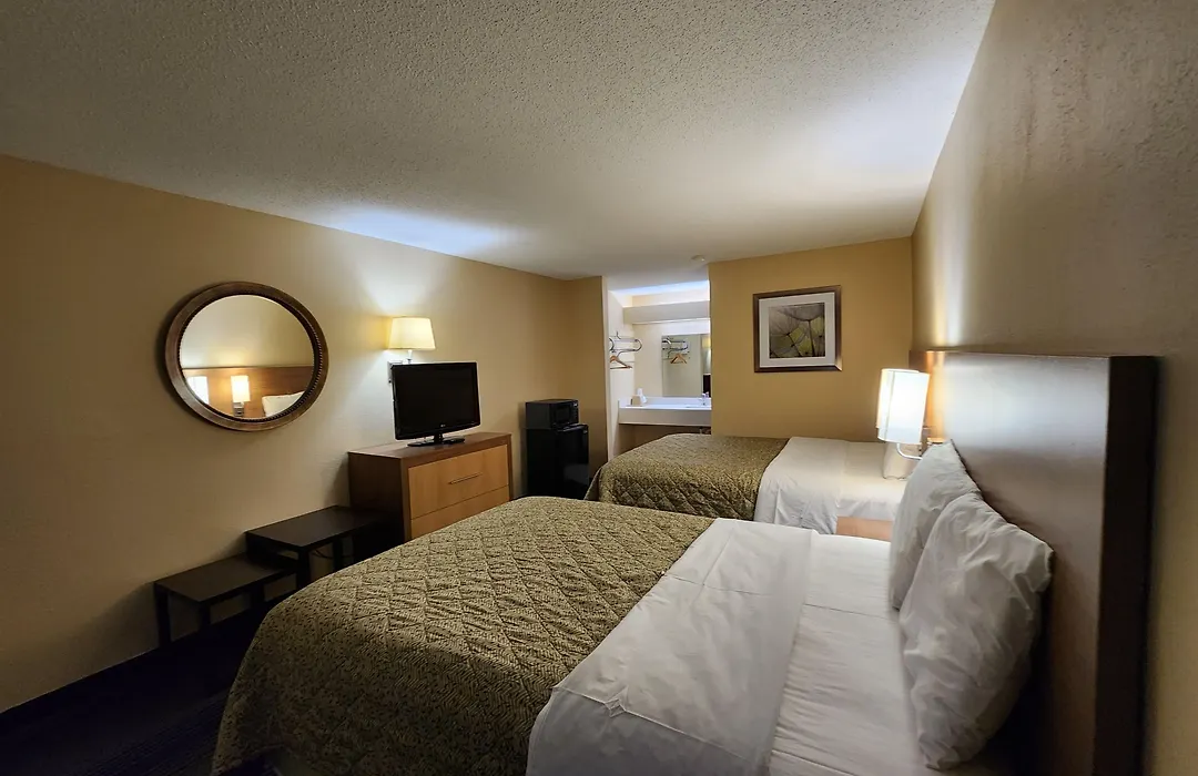 Budget Host Inn-1