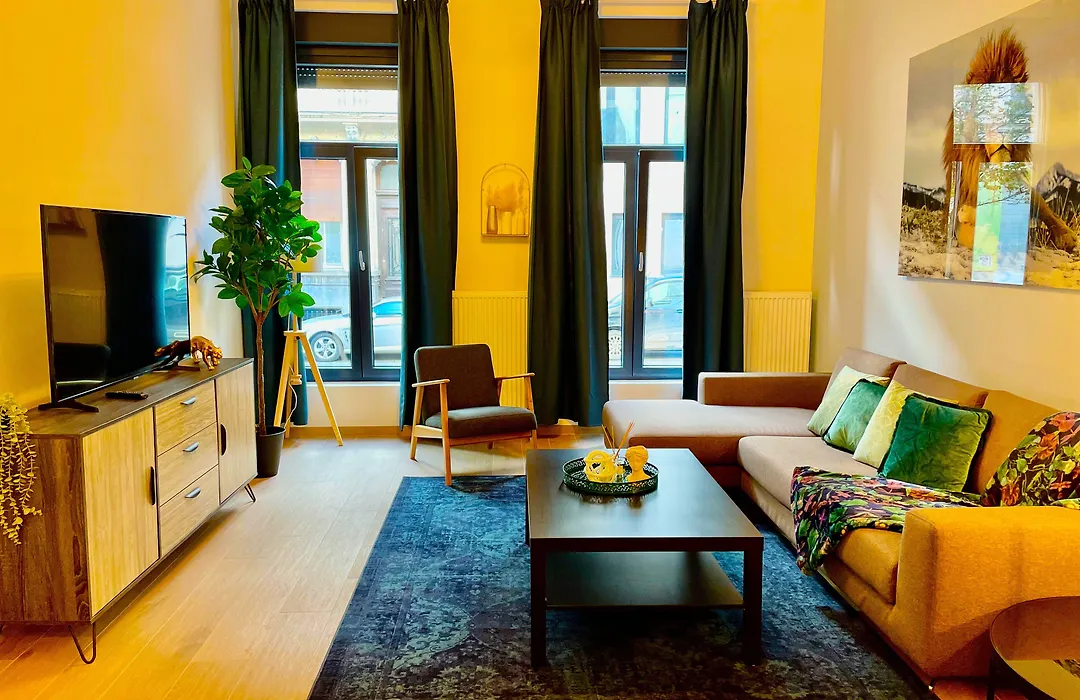 Oneluxstay Near Fashion District-1