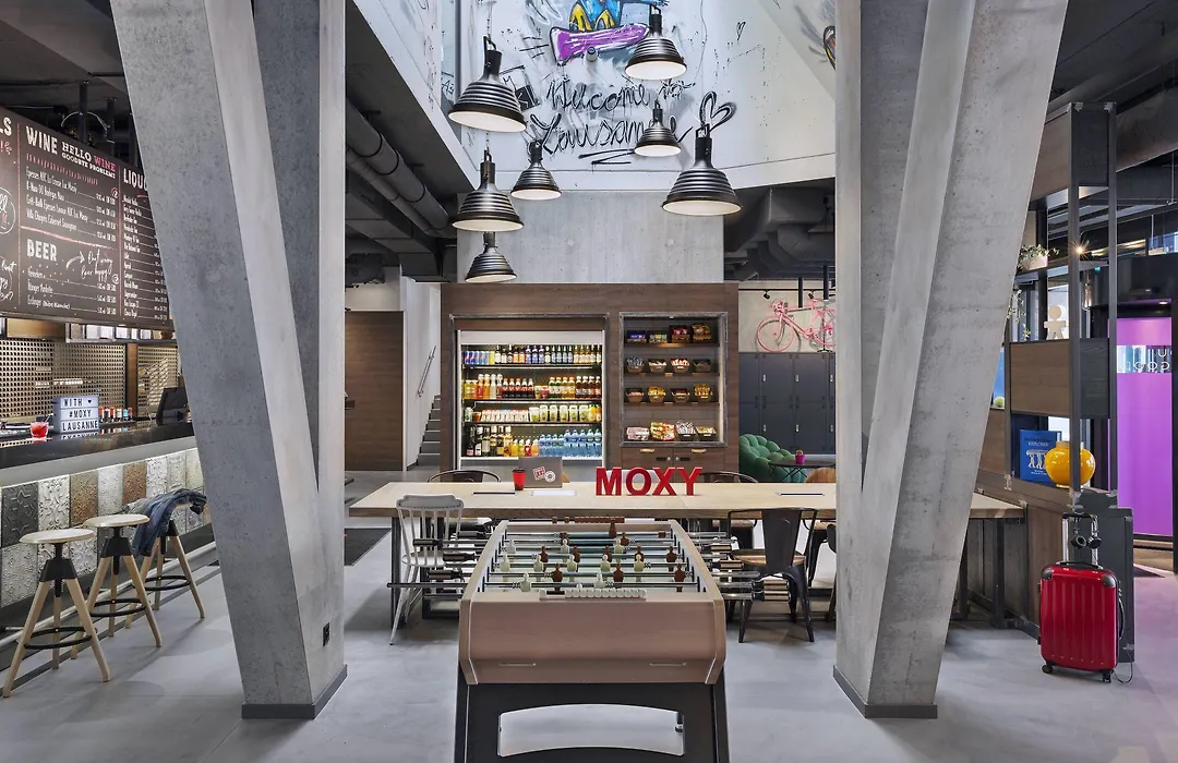 Moxy Lausanne City-1