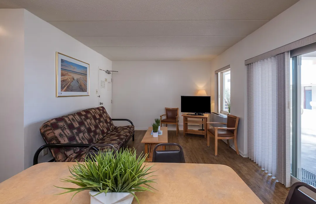 Tahiti Inn-1