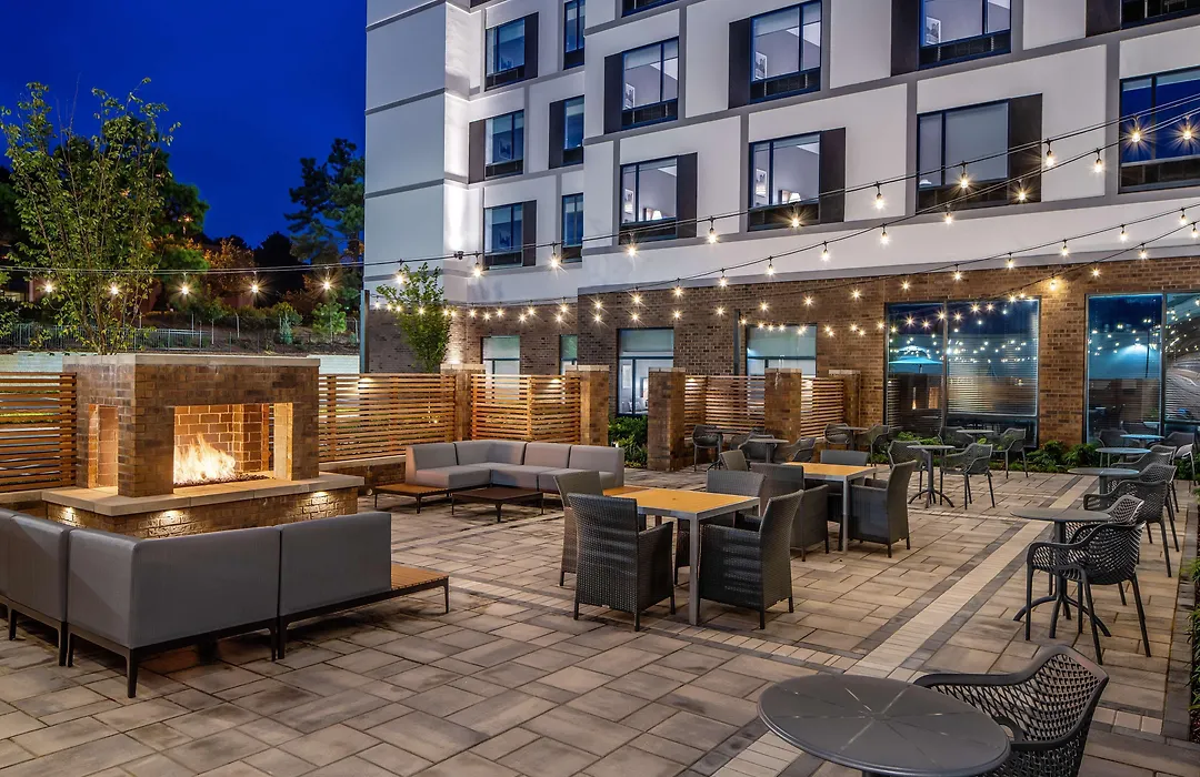 Hampton Inn & Suites Raleigh Midtown, Nc-1