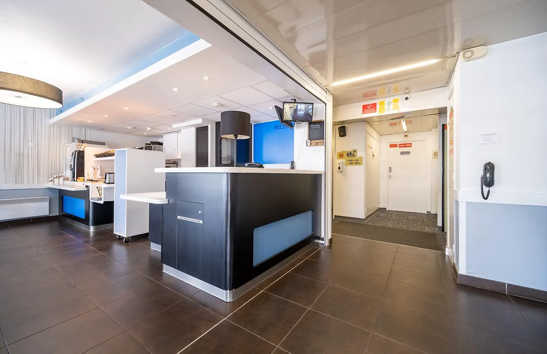 B&B HOTEL Calais Terminal Cité Europe 2 étoiles-1