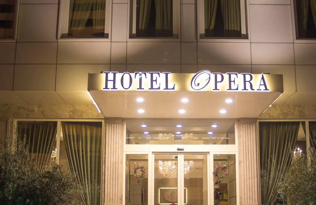 Hotel Opera-1