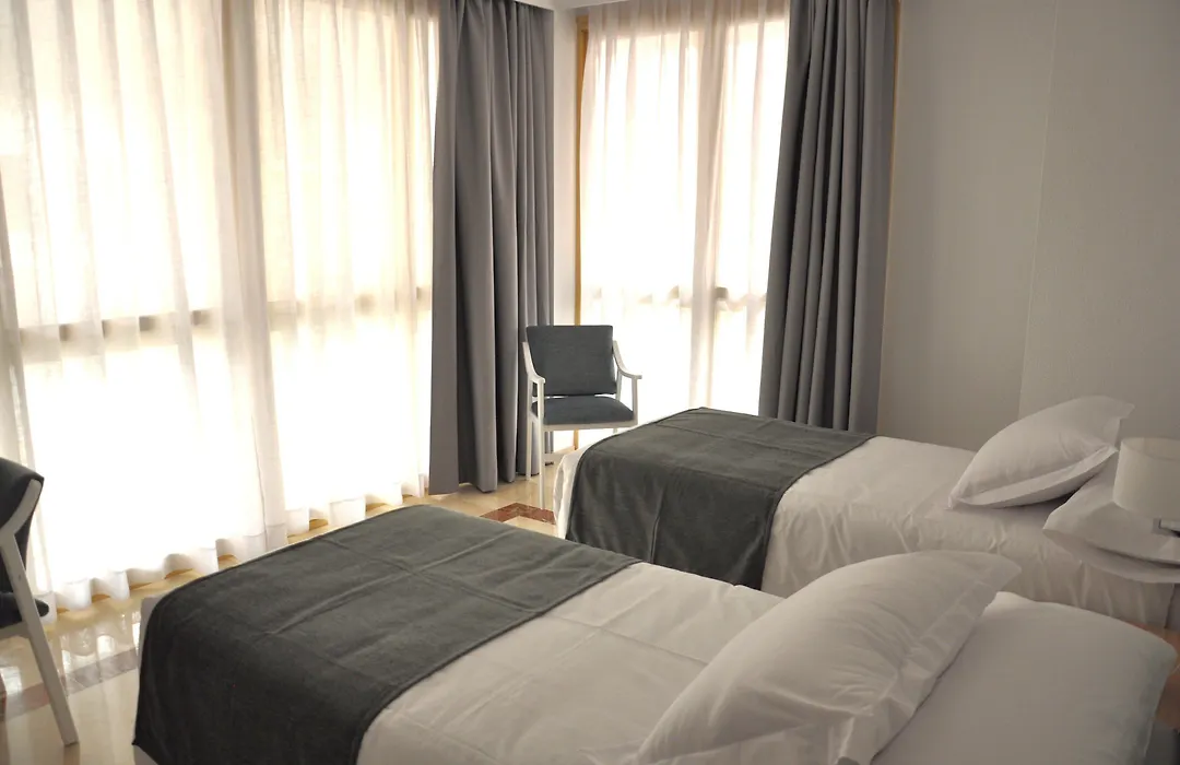 Neo Hotel-1