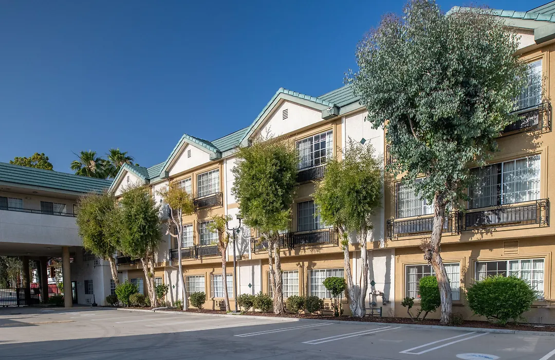 Glendale Hotel-1
