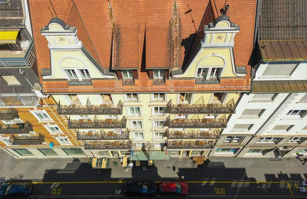 Hotel Alpina Luzern-1