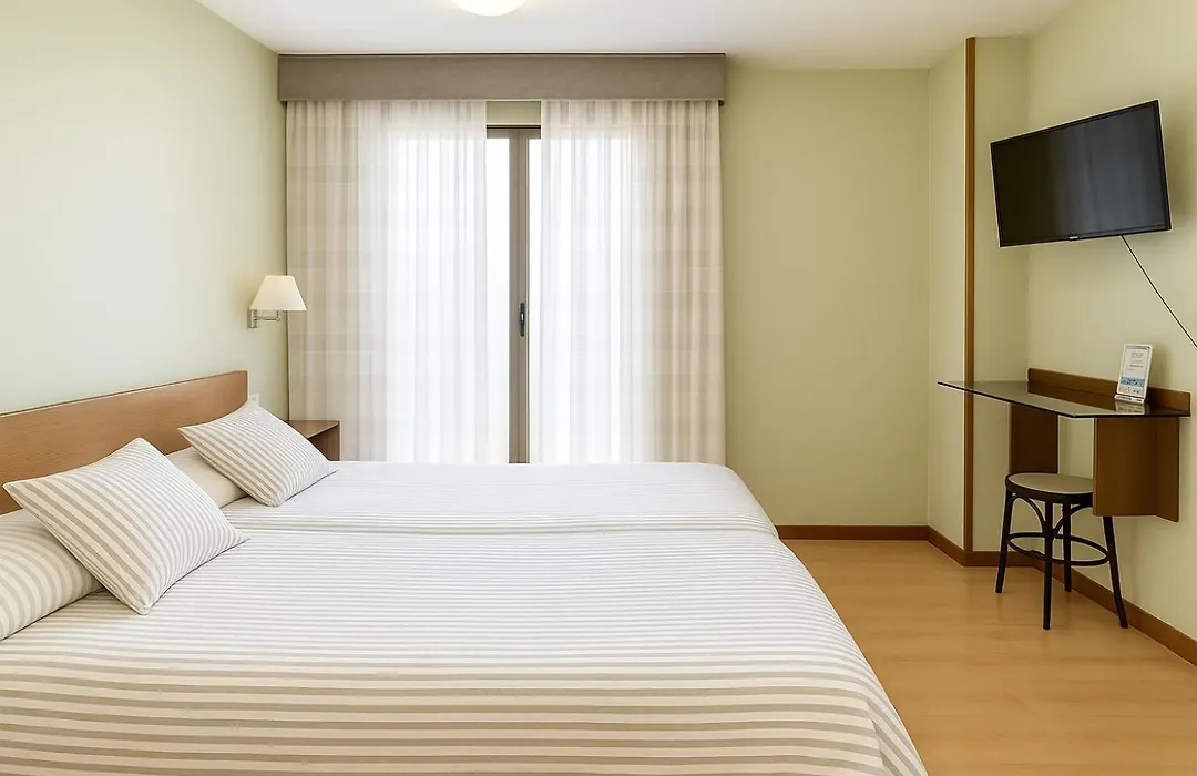 Hostal Concejo-1