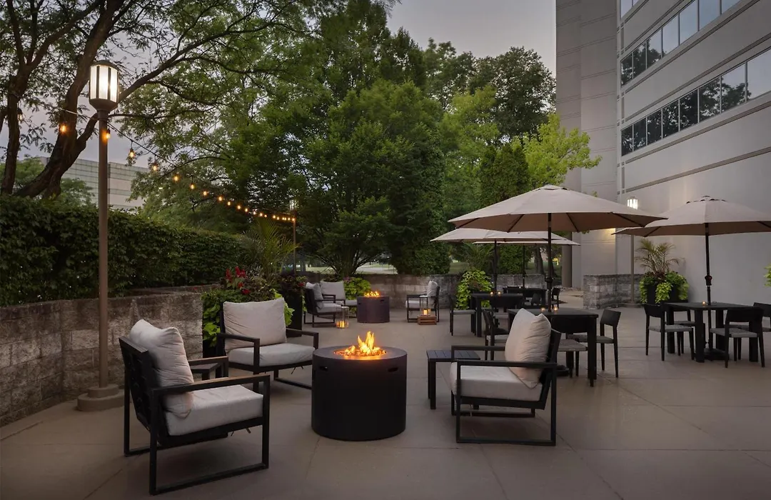 Embassy Suites By Hilton Detroit Troy Auburn Hills-1