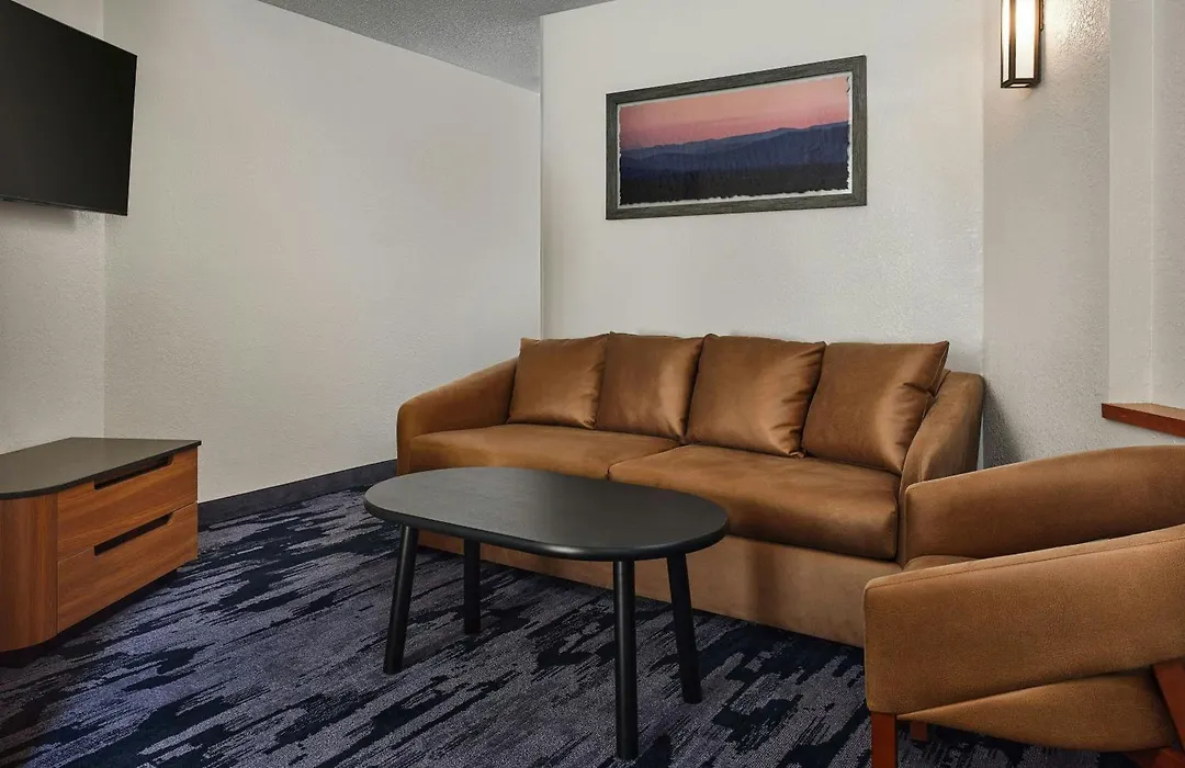 Fairfield Inn & Suites By Marriott Gillette-1