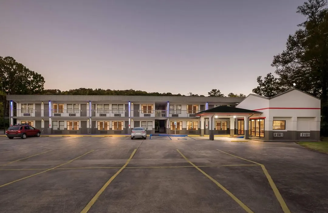 Super 8 By Wyndham Gadsden Al-1