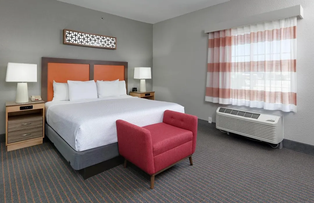 La Quinta By Wyndham Dallas Love Field-1