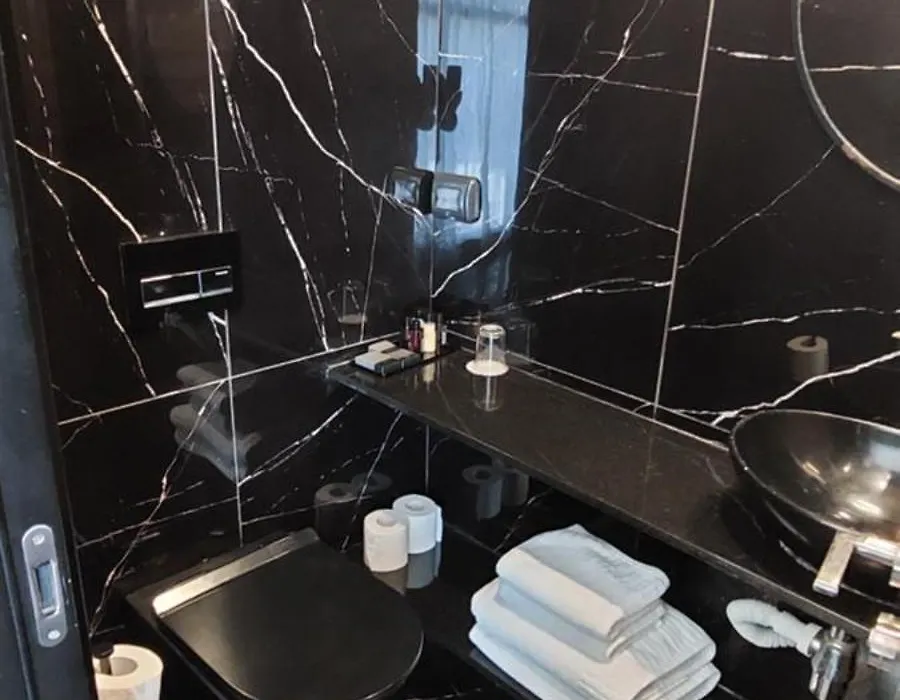 Joseph Hotel TLV-1