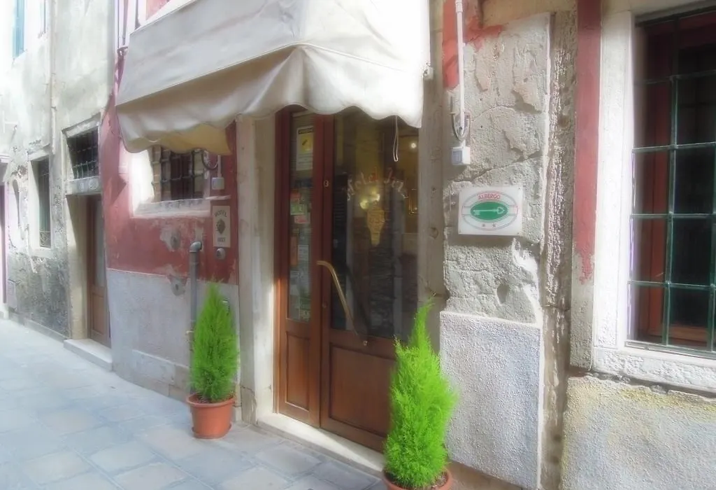 Hotel Iris Venice-1