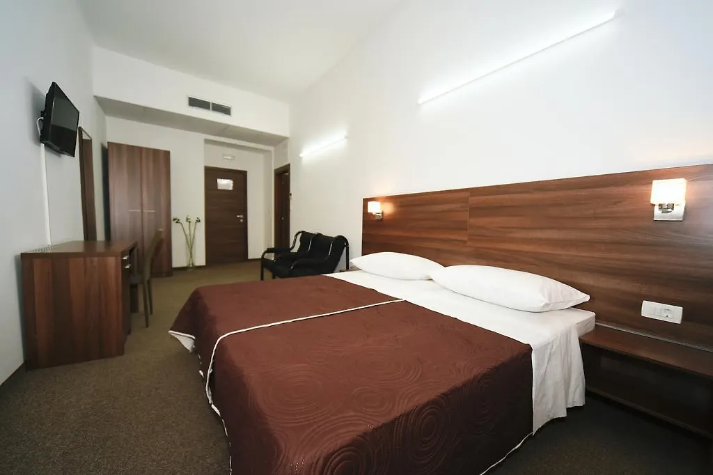 Riva Rooms-1